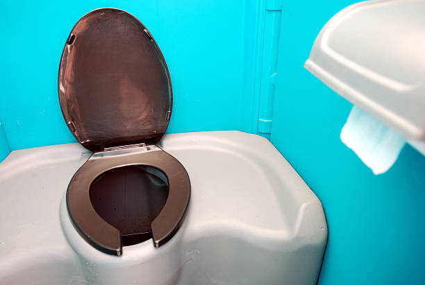 Best High-end porta potty rental  in Olivarez, TX